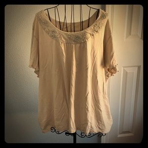 3x cream/tan top